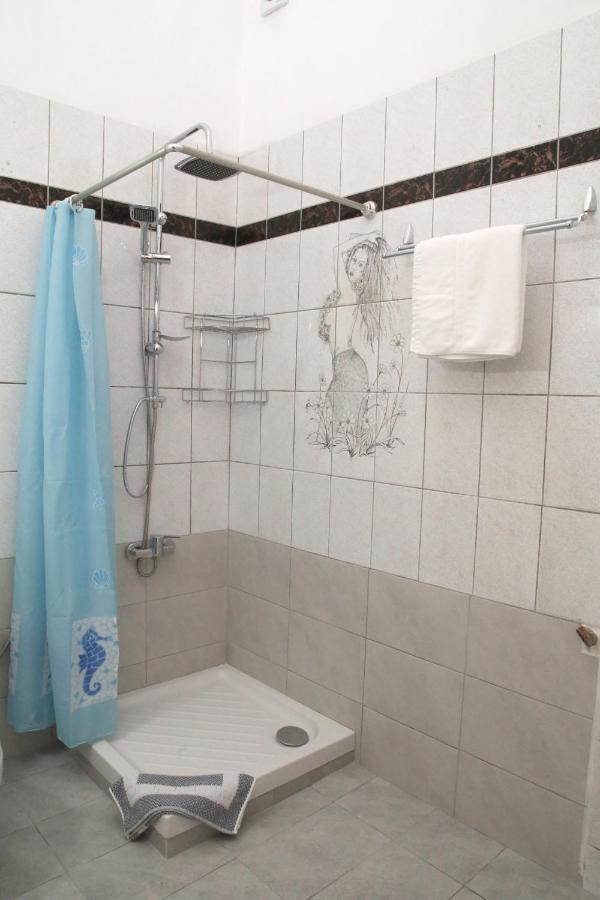 Lampias Apartments Keramotí Buitenkant foto